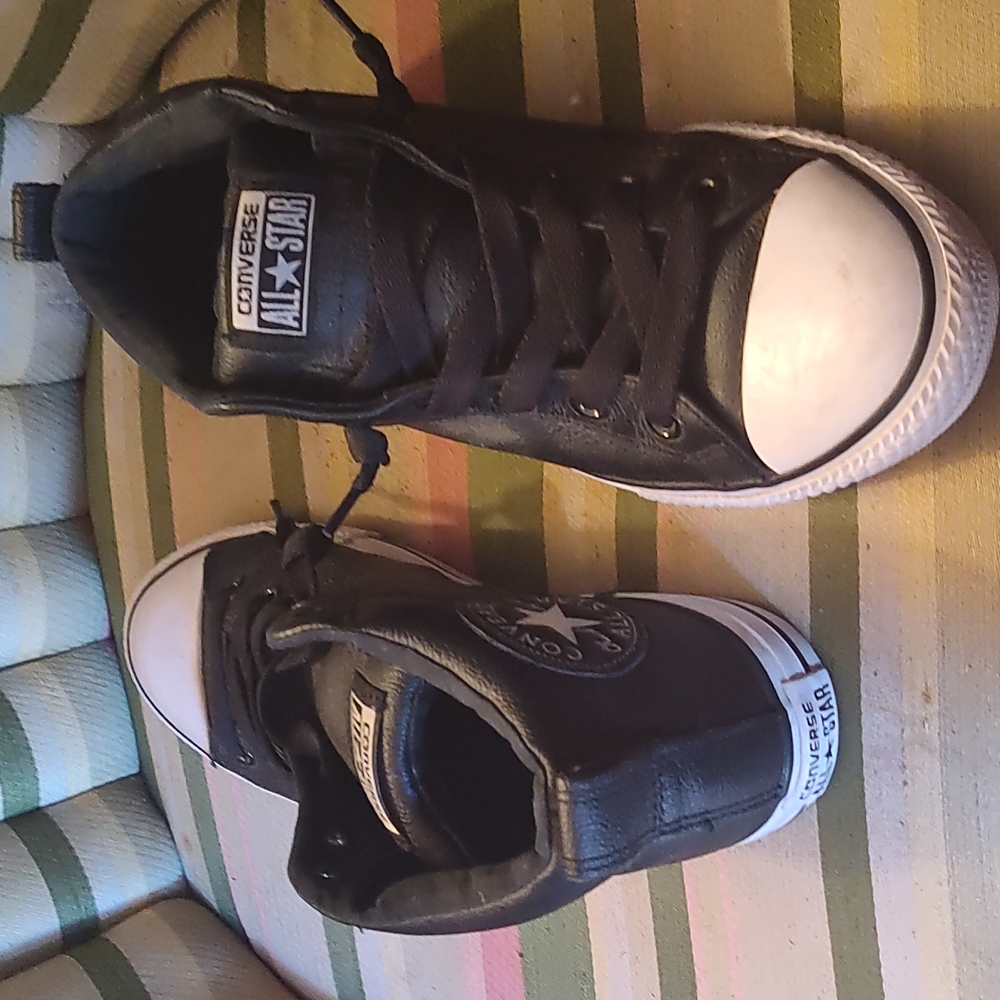 Converse Chuck Taylor All Star Street Mid